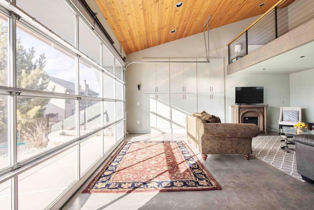 Вилла Dreamloft And Patio On The Hill Сидар-Сити Экстерьер фото