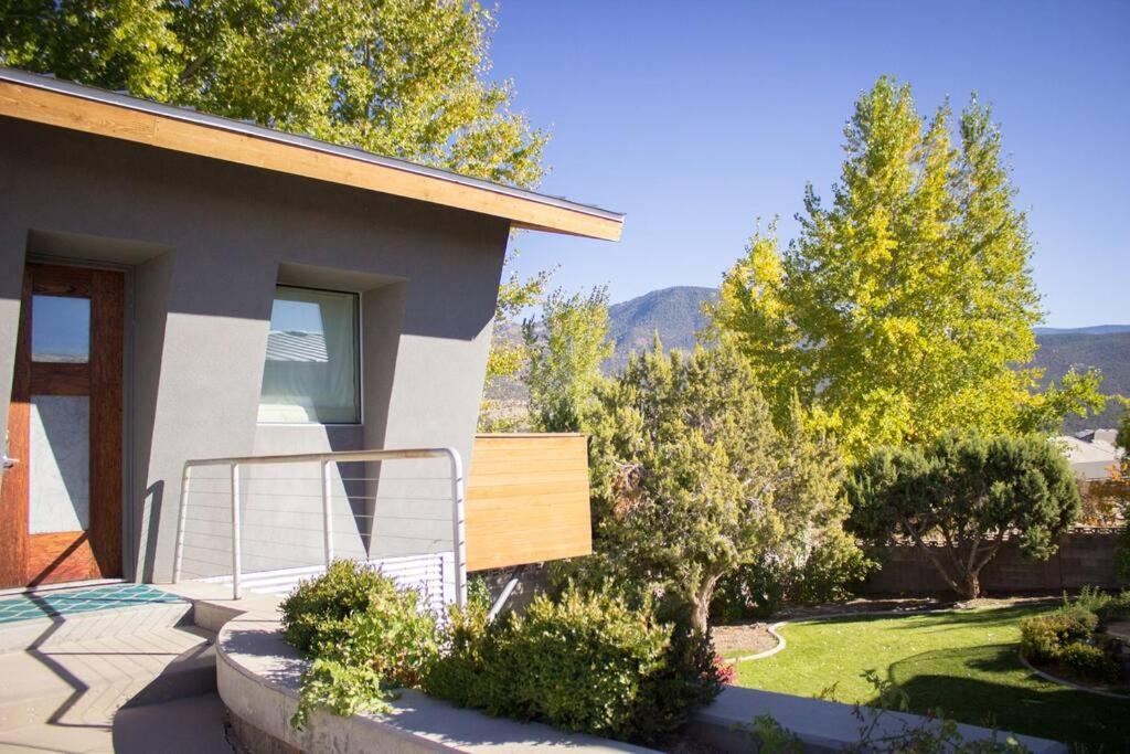 Вилла Dreamloft And Patio On The Hill Сидар-Сити Экстерьер фото