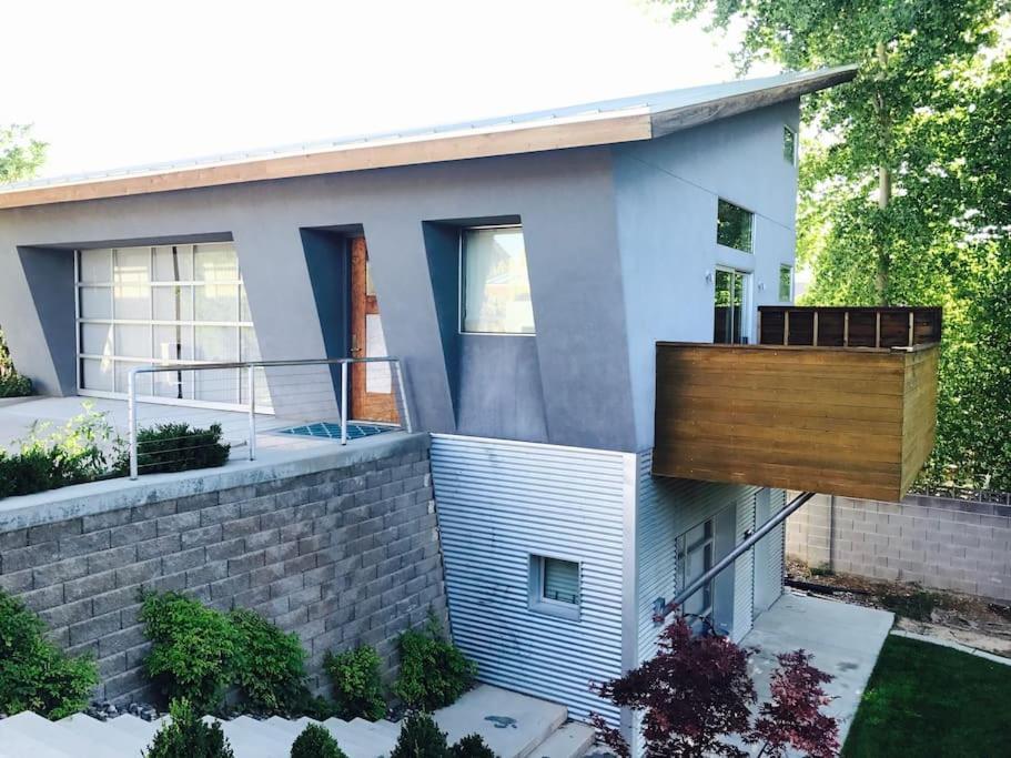 Вилла Dreamloft And Patio On The Hill Сидар-Сити Экстерьер фото